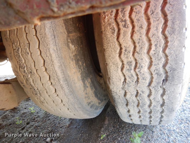 image for item DE5657 1985 Load King lowboy equipment trailer