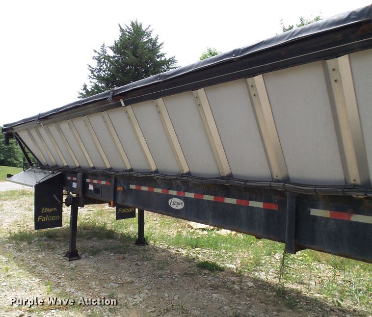 image for item DG1948 2007 Etnyre live bottom trailer