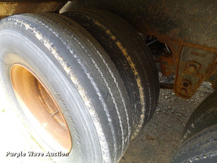 image for item DG1948 2007 Etnyre live bottom trailer