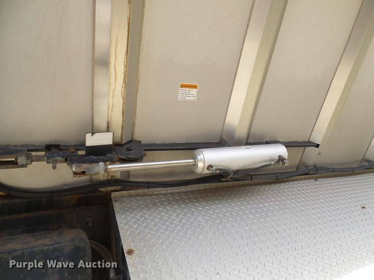 image for item DG1948 2007 Etnyre live bottom trailer