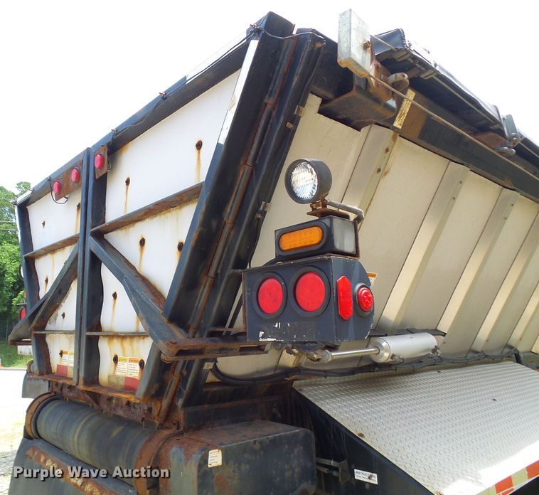 image for item DG1948 2007 Etnyre live bottom trailer