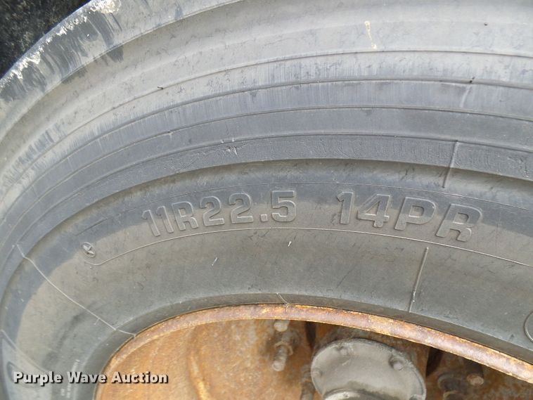 image for item DG1949 2007 Etnyre live bottom trailer