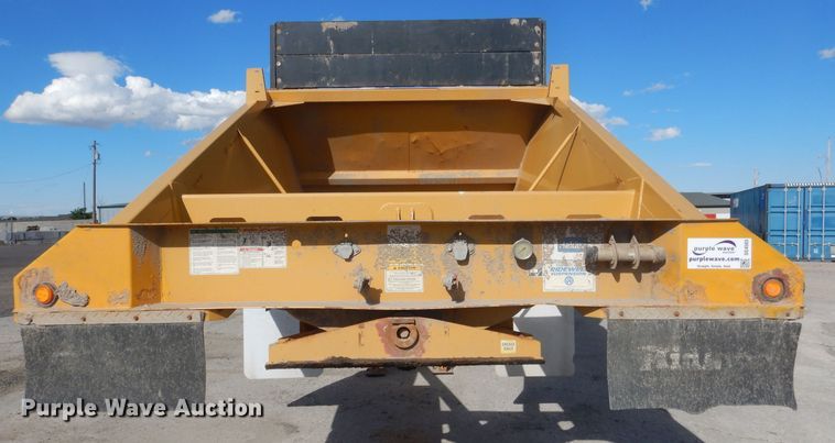 image for item DG4503 2007 Midland MG42 TC3000 bottom dump trailer
