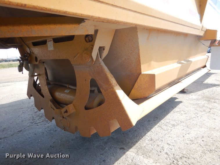 image for item DG4503 2007 Midland MG42 TC3000 bottom dump trailer