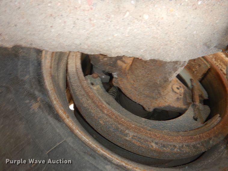 image for item DG4503 2007 Midland MG42 TC3000 bottom dump trailer