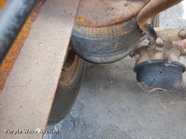 image for item DG4503 2007 Midland MG42 TC3000 bottom dump trailer