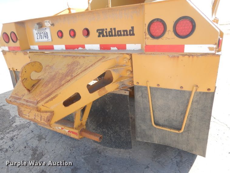 image for item DG4503 2007 Midland MG42 TC3000 bottom dump trailer
