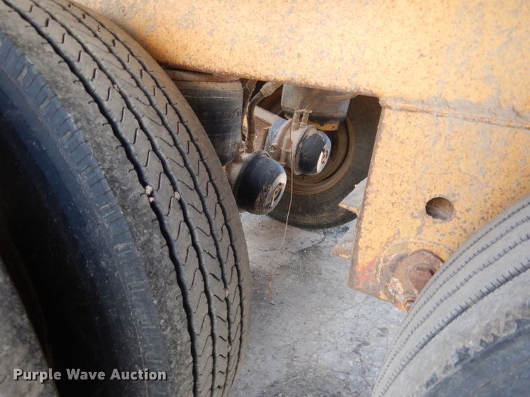 image for item DG4503 2007 Midland MG42 TC3000 bottom dump trailer