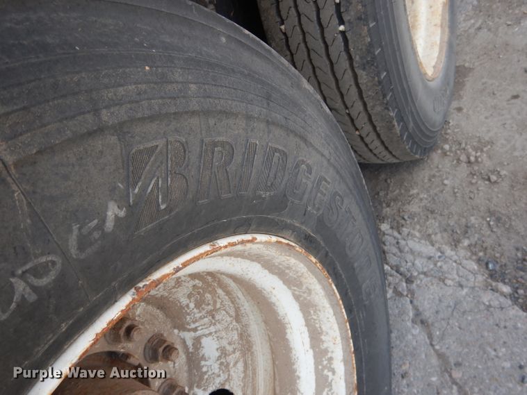 image for item DG4503 2007 Midland MG42 TC3000 bottom dump trailer