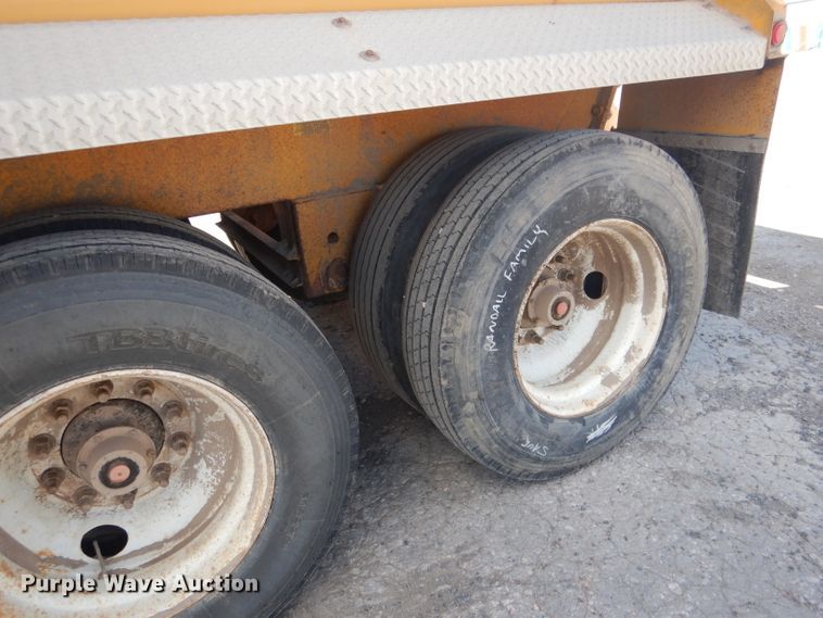 image for item DG4503 2007 Midland MG42 TC3000 bottom dump trailer