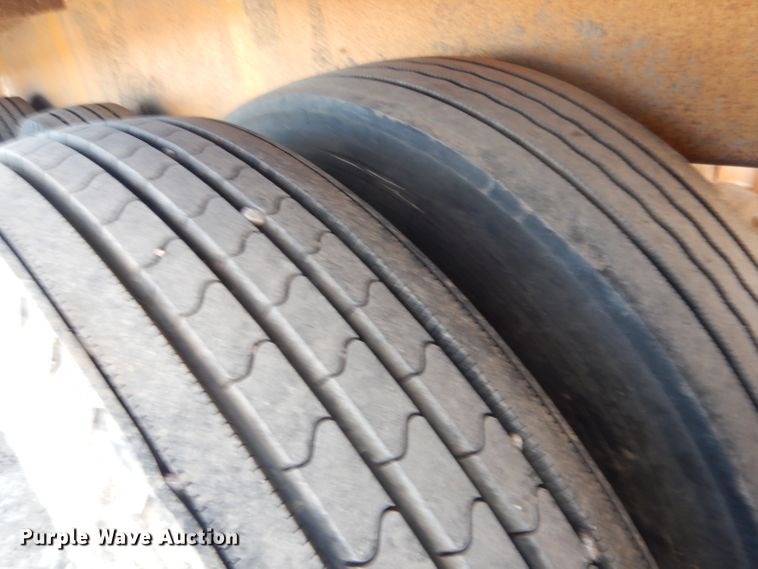 image for item DG4503 2007 Midland MG42 TC3000 bottom dump trailer