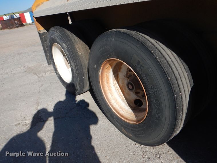 image for item DG4503 2007 Midland MG42 TC3000 bottom dump trailer