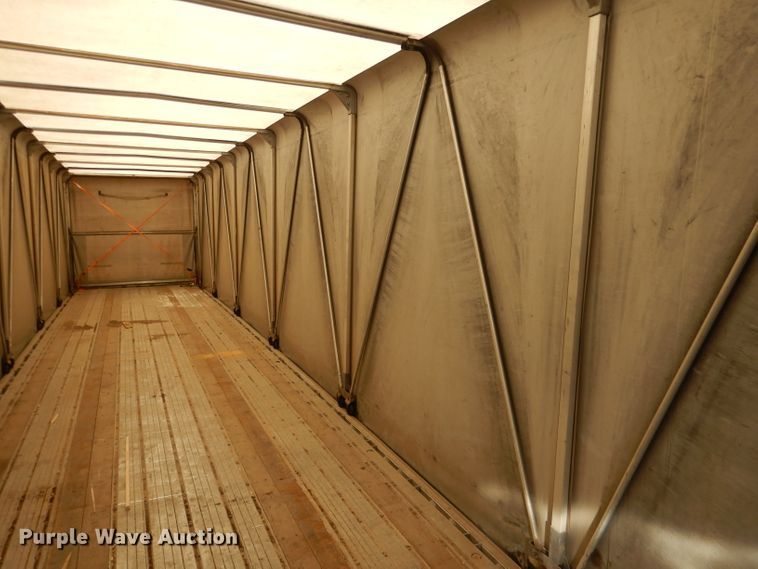 image for item DG5987 2006 Fontaine Renegade conestoga trailer