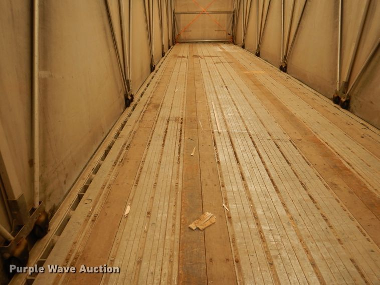 image for item DG5987 2006 Fontaine Renegade conestoga trailer