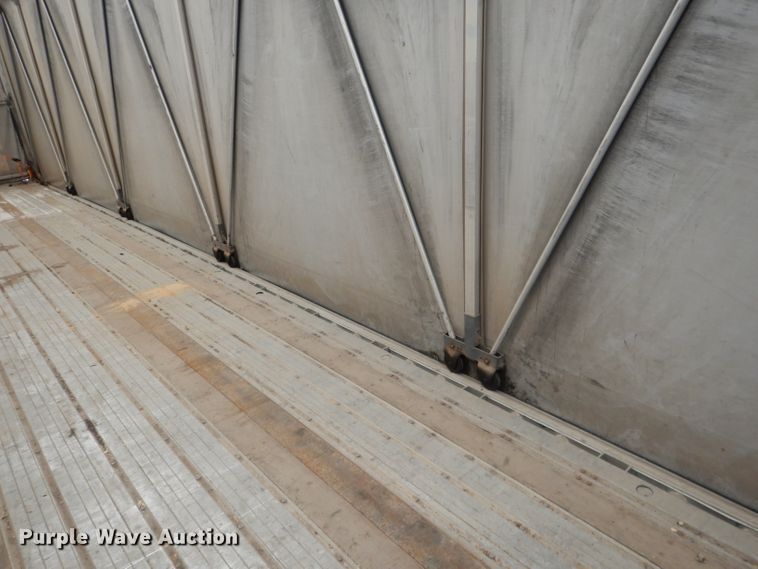 image for item DG5987 2006 Fontaine Renegade conestoga trailer