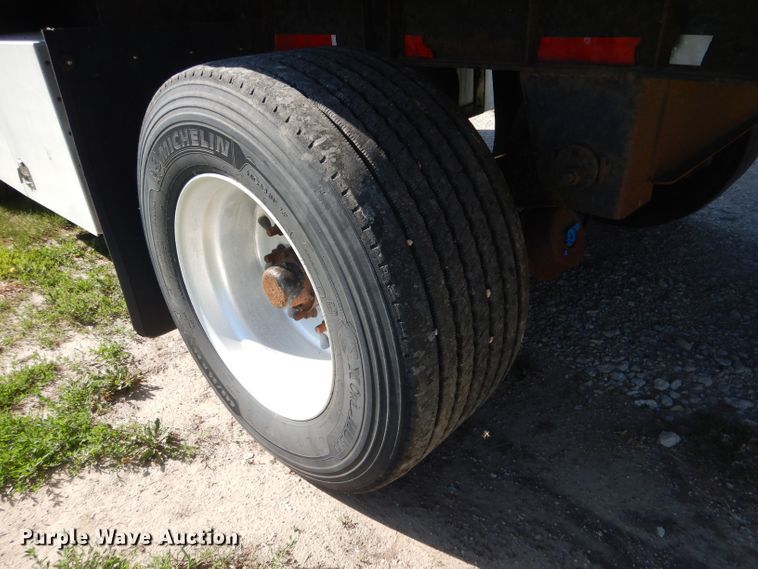 image for item DG5987 2006 Fontaine Renegade conestoga trailer