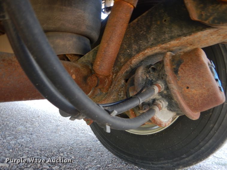 image for item DG5987 2006 Fontaine Renegade conestoga trailer