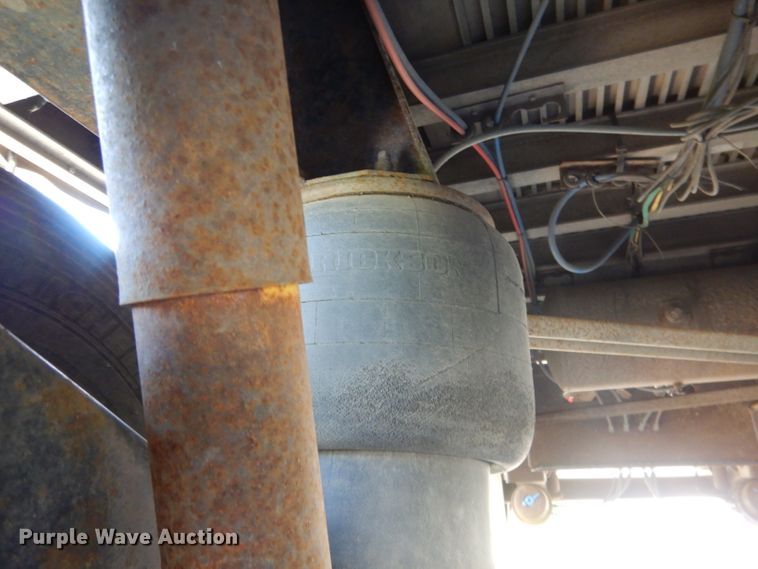 image for item DG5987 2006 Fontaine Renegade conestoga trailer