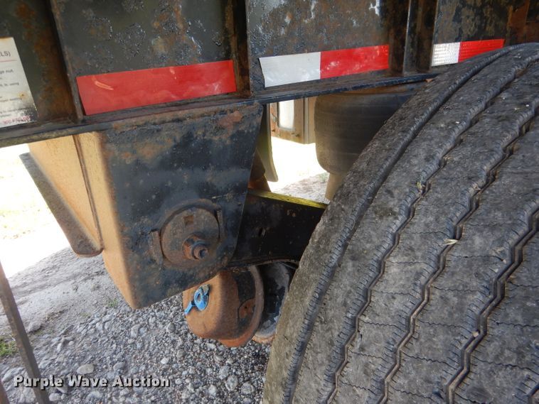 image for item DG5987 2006 Fontaine Renegade conestoga trailer