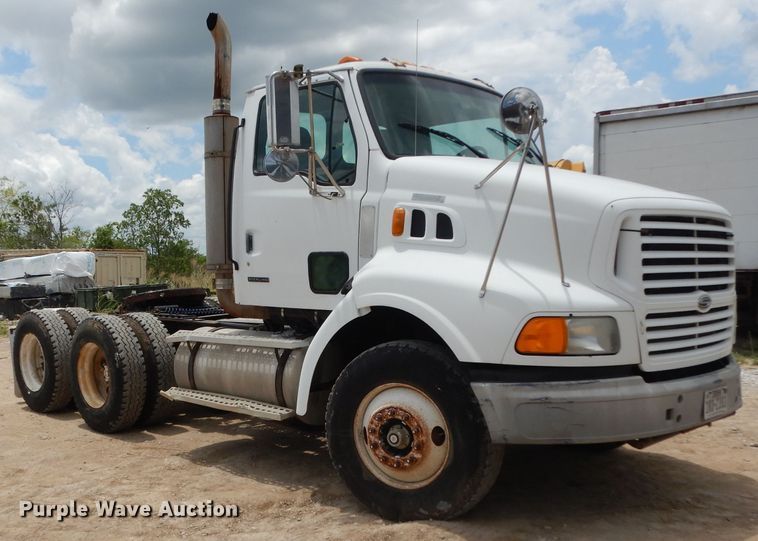 image for item DG6812 2000 Sterling A-Line  semi truck