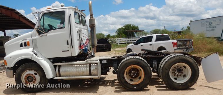 image for item DG6812 2000 Sterling A-Line  semi truck