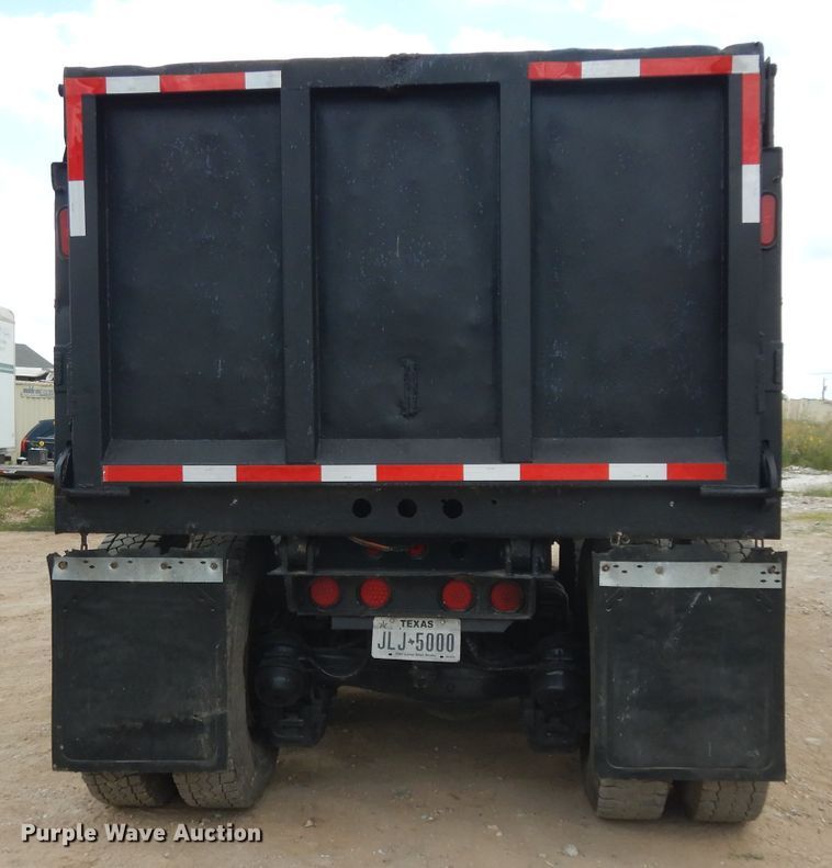 image for item DG6814 2002 Mack RD688S dump truck