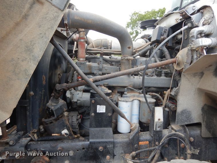 image for item DG6814 2002 Mack RD688S dump truck