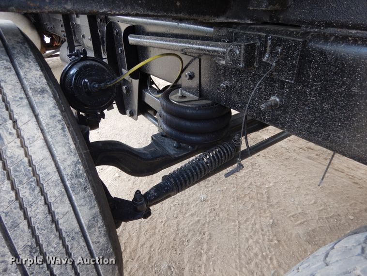 image for item DG6814 2002 Mack RD688S dump truck