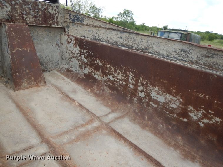 image for item DG6814 2002 Mack RD688S dump truck