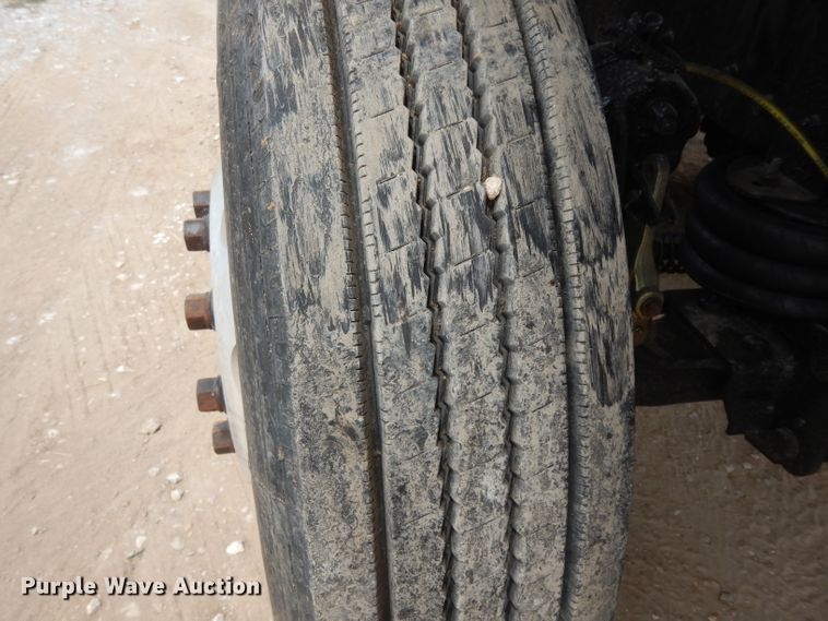 image for item DG6814 2002 Mack RD688S dump truck