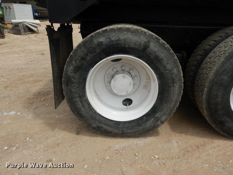 image for item DG6814 2002 Mack RD688S dump truck