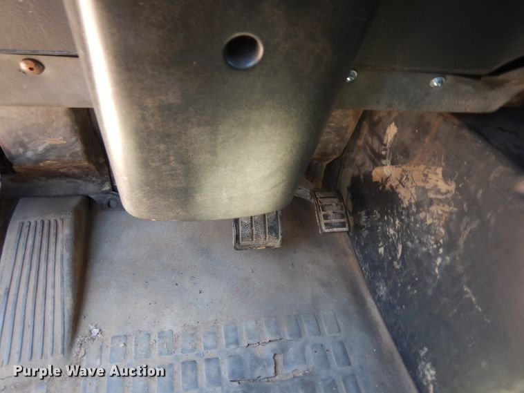 image for item DG6825 2003 Volvo VE D12  sewer jetter / vacuum truck