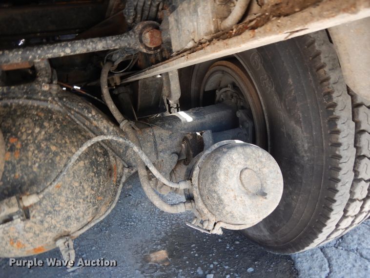 image for item DG6825 2003 Volvo VE D12  sewer jetter / vacuum truck