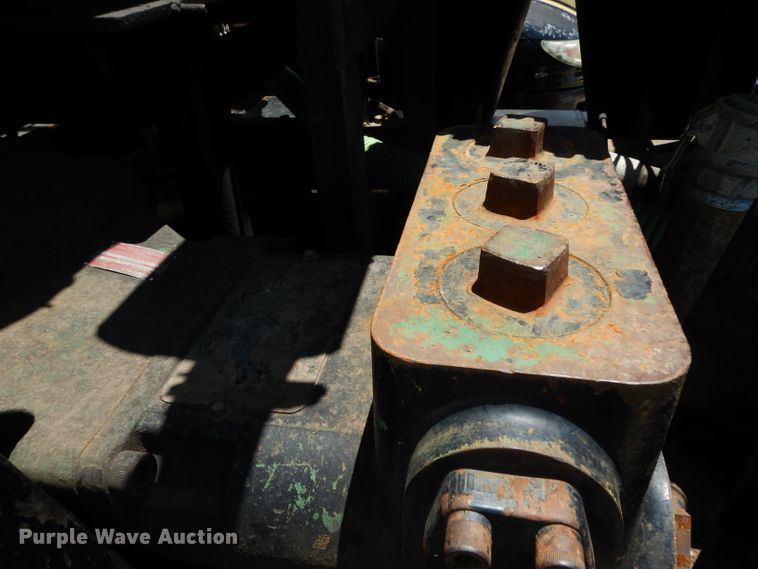 image for item DG6825 2003 Volvo VE D12  sewer jetter / vacuum truck