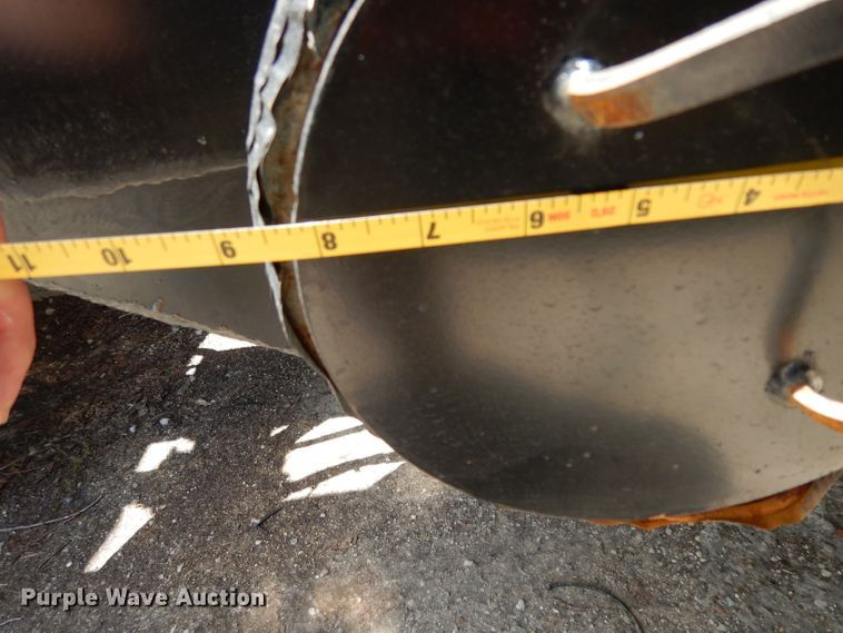 image for item DG6825 2003 Volvo VE D12  sewer jetter / vacuum truck