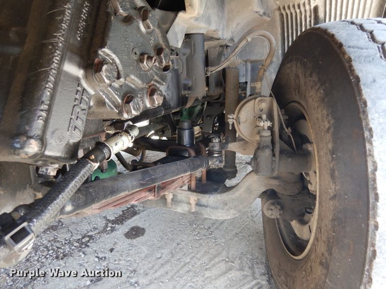 image for item DG6825 2003 Volvo VE D12  sewer jetter / vacuum truck