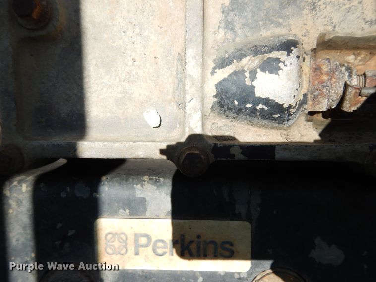 image for item DG6825 2003 Volvo VE D12  sewer jetter / vacuum truck