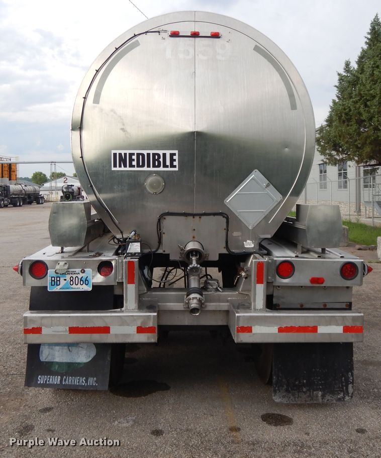 image for item DG7876 1991 Brenner pneumatic tank trailer