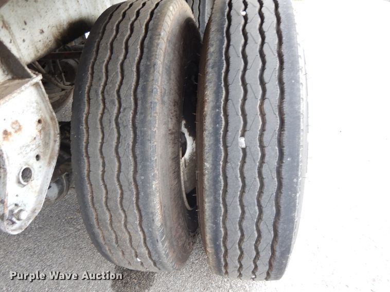 image for item DG7876 1991 Brenner pneumatic tank trailer