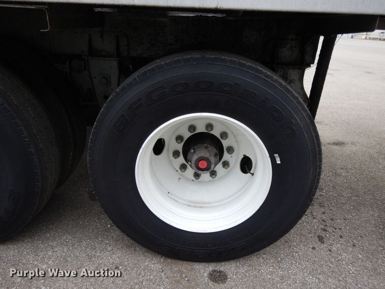 image for item DG7876 1991 Brenner pneumatic tank trailer