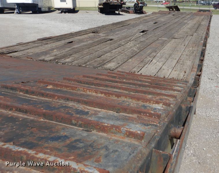 image for item DG8655 1995 Daco equipment trailer