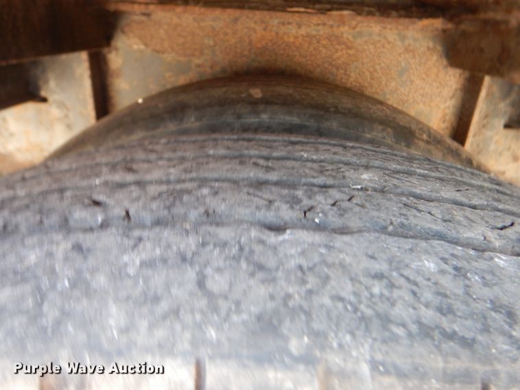 image for item DG8655 1995 Daco equipment trailer