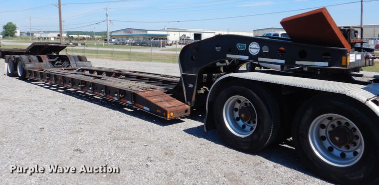 image for item DG8656 2002 Fontaine TA35NGB lowboy equipment trailer