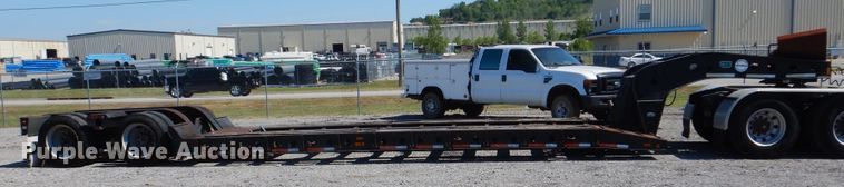 image for item DG8656 2002 Fontaine TA35NGB lowboy equipment trailer