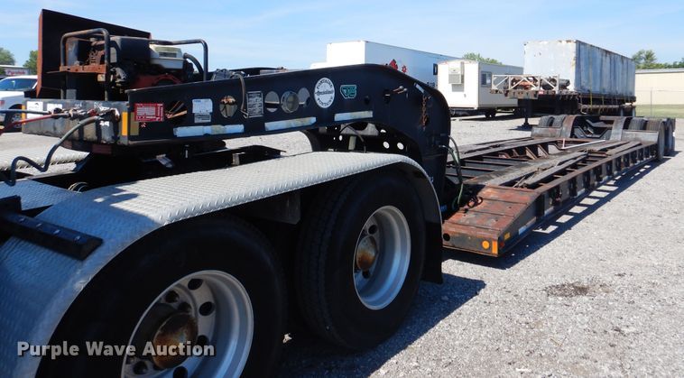 image for item DG8656 2002 Fontaine TA35NGB lowboy equipment trailer