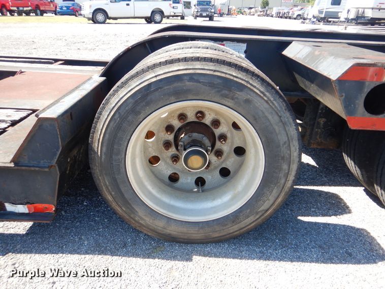 image for item DG8656 2002 Fontaine TA35NGB lowboy equipment trailer