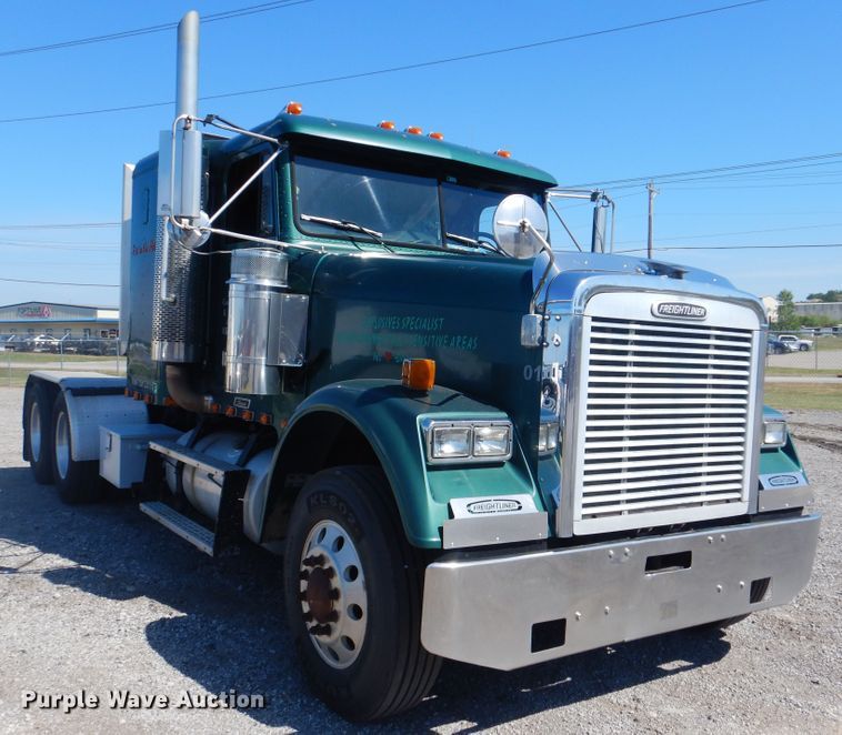 image for item DG8659 2000 Freightliner FLD  semi truck