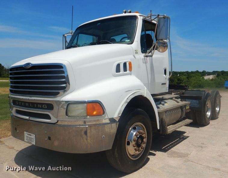 image for item DG8668 2007 Sterling A-Line  semi truck