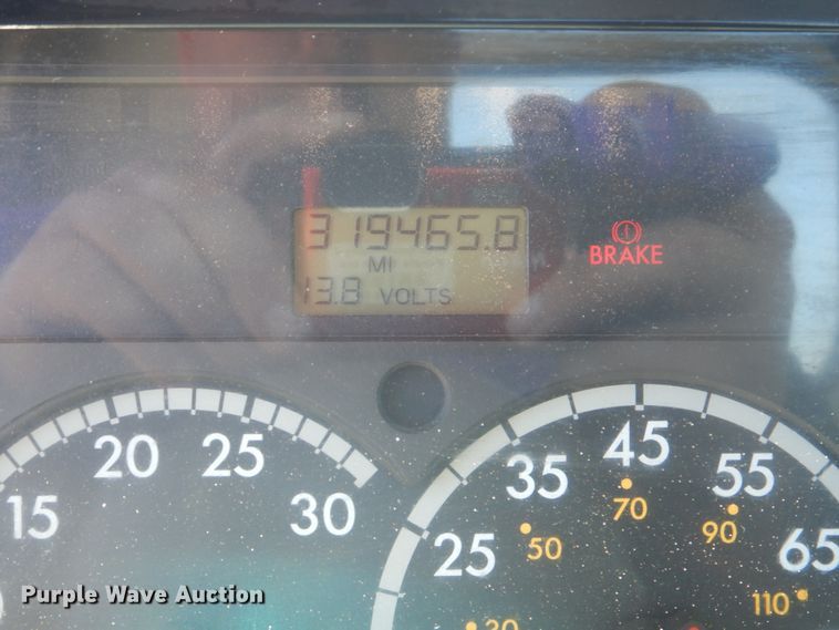 image for item DG8668 2007 Sterling A-Line  semi truck