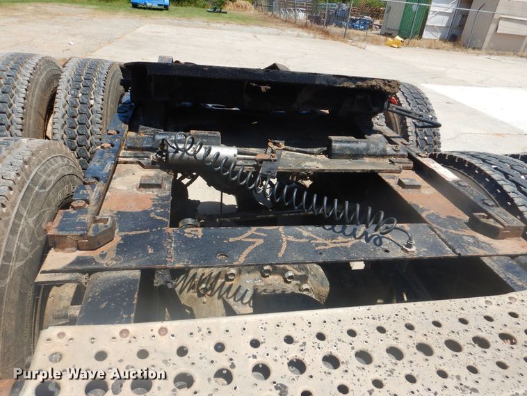 image for item DG8668 2007 Sterling A-Line  semi truck